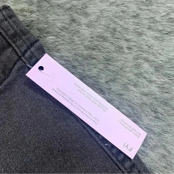 NWT Super High Rise Shorts - Picture 7 of 12